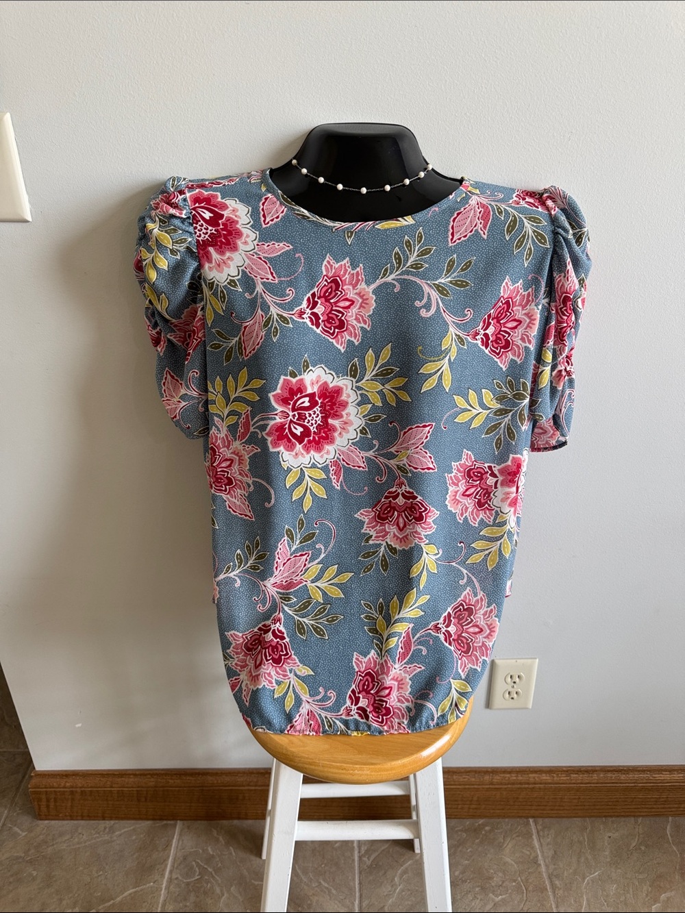Loft top sz XL